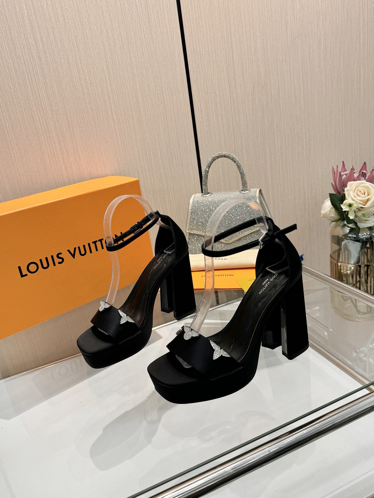 Women's high heels